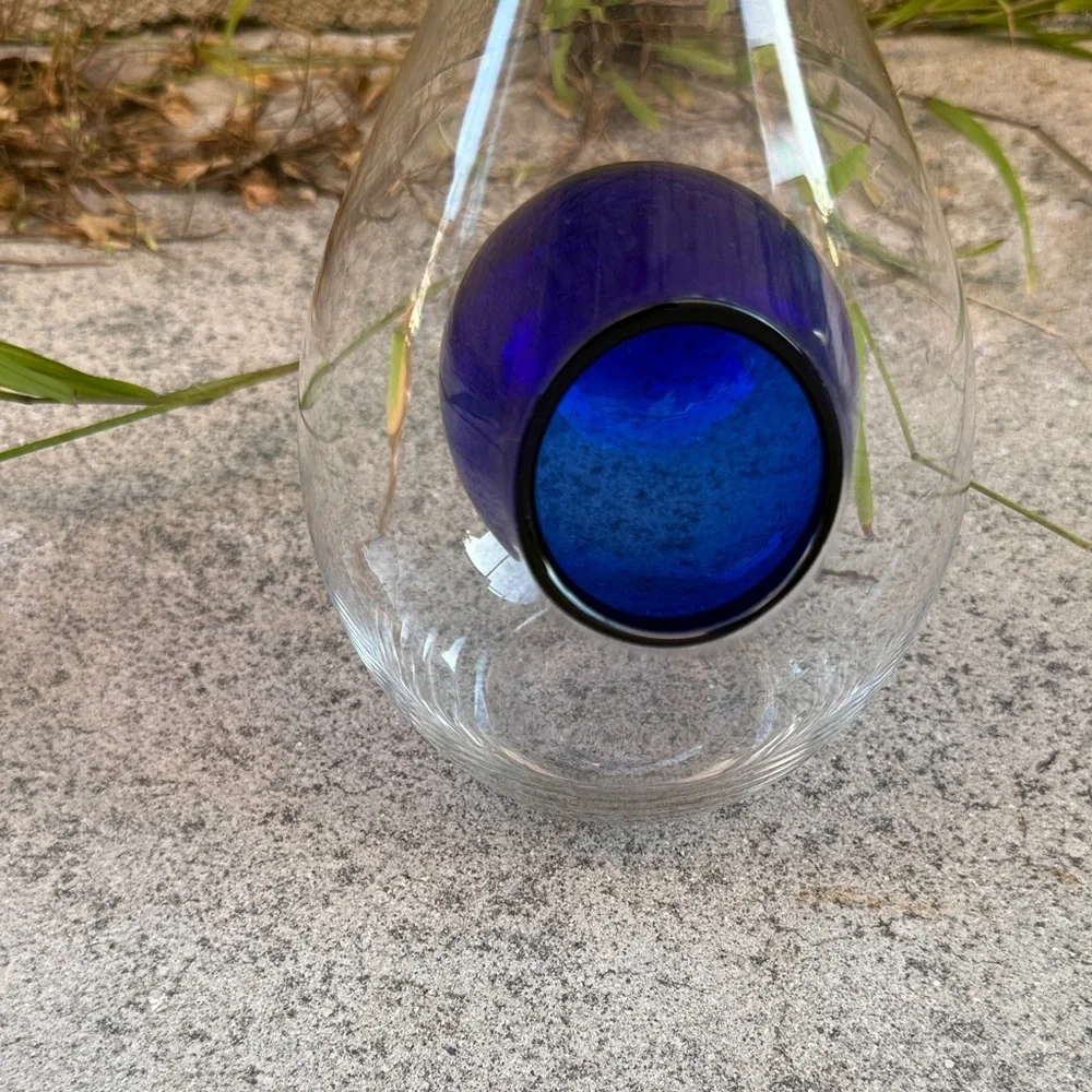 Clear Glass Bud Vase with Blue Accent Globe - Picture 3 of 6